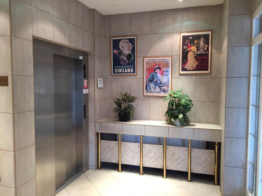 Hotel Mars Praha Eksteriør bilde